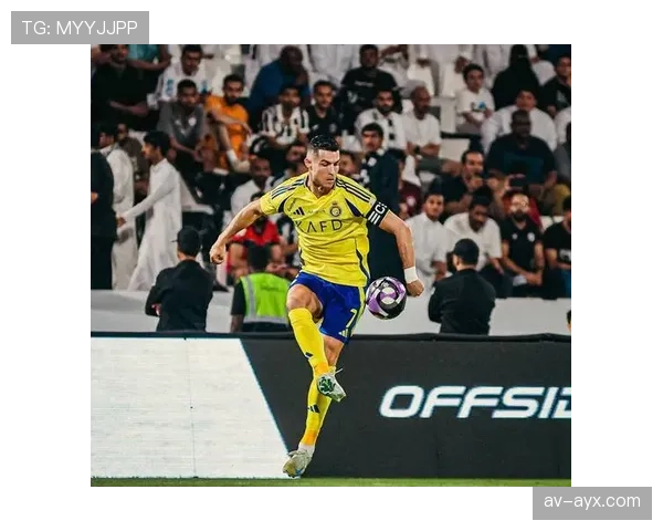 奥斯梅恩状态火热，助球队连胜创个人进球新高