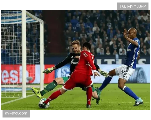 纽伦堡边路进攻再显威力，精妙配合助球队延续状态回暖势头