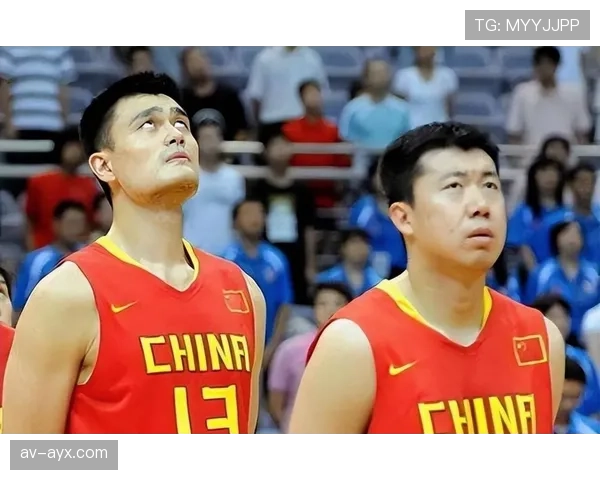姚明内线背身单打效率领先同期亚洲中锋改变球队进攻格局