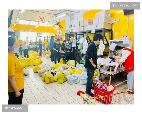 刷到潘展乐家里冰箱的东西，我把自己的购物车都关了